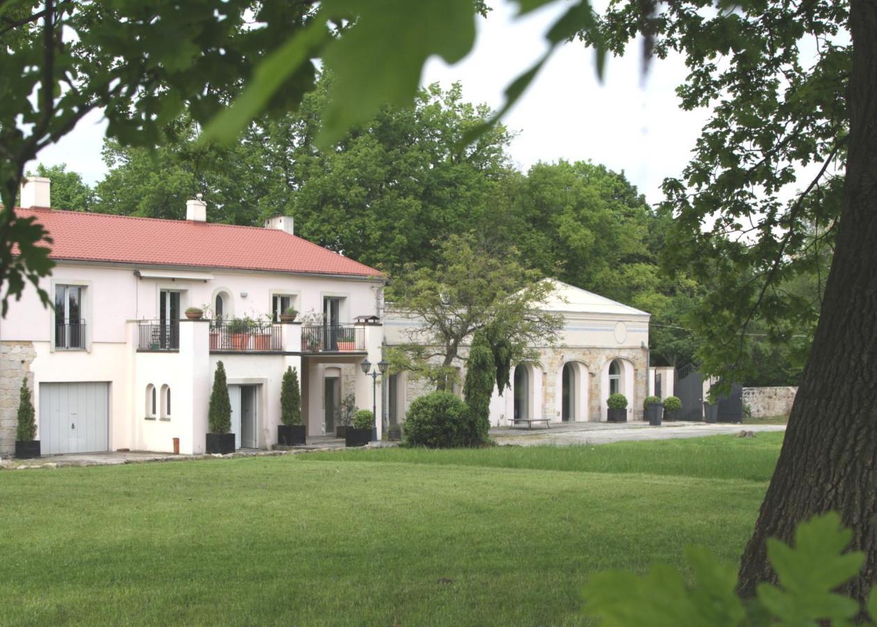 Lazurowa Prowansja - Agroturystyka Villa Toscana Boleslawiec  Extérieur photo